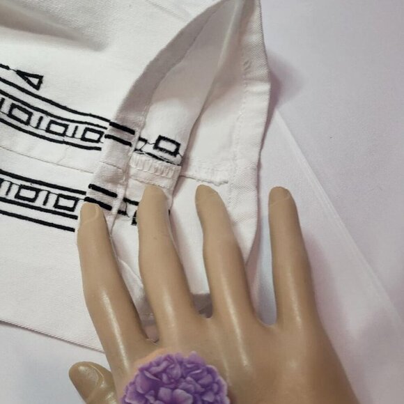 Monroe & Mains, Women's White pants, Not Worn, Size14 - Picture 7 of 7